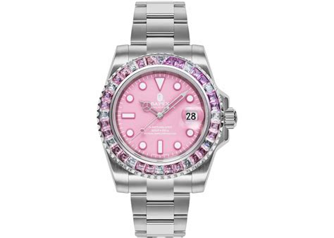 Montre BAPE Type 1 BAPEX Crystal Stone Rose .